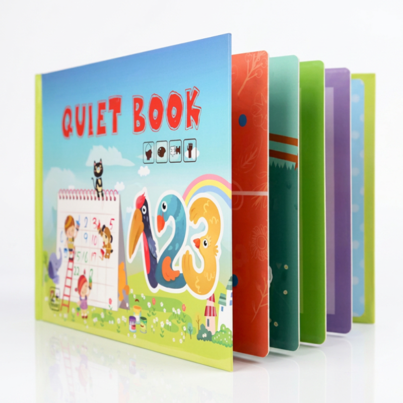 Mon Premier "Quiet Book" Interactif à Scratchs